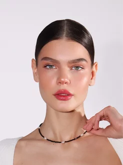 Колье на шею с жемчугом и натуральным камнем шпинель